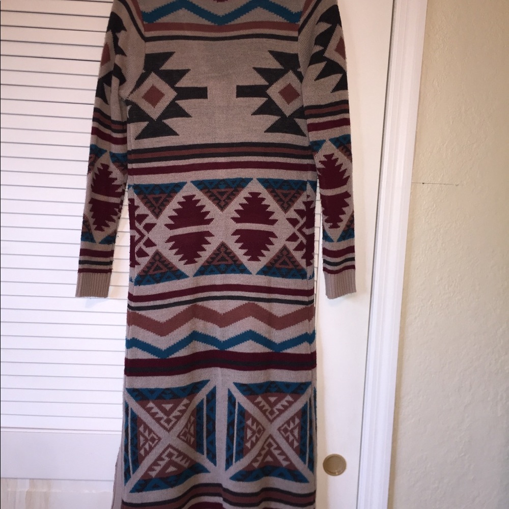 Sweater - Picture 2 of 3